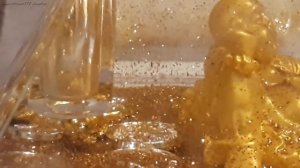 Японский бог Хотей, один из 7 богов удачи. Отвечает за веселье, счастье и материальное благополучие