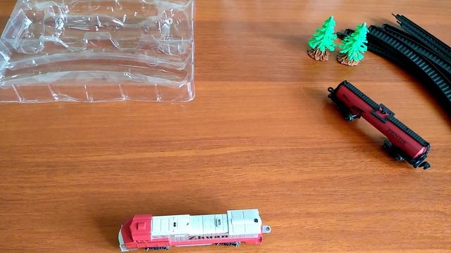 Самая дешёвая железная дорога из гипермаркета Лента.