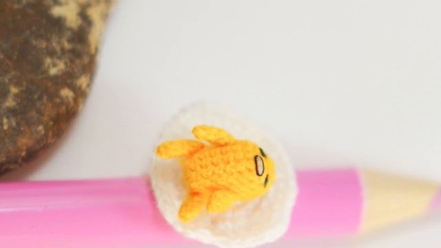 Tiny Blue Whale - Lazy Eggs - Micro Amigurumi Crochet смотреть онлайн