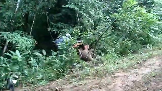 cuadraciclo de juan subiendo  cuesta de la vaca san carlos.MPG смотреть онлайн