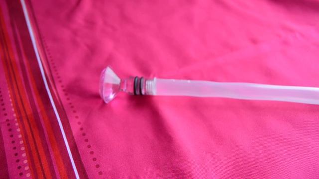 Охладитель для бутылок Розовый кристал смотреть онлайн