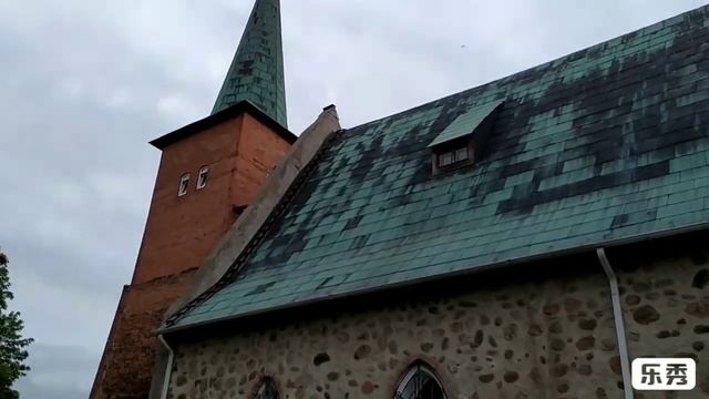 Древнее здание или новодел? Реставрация?