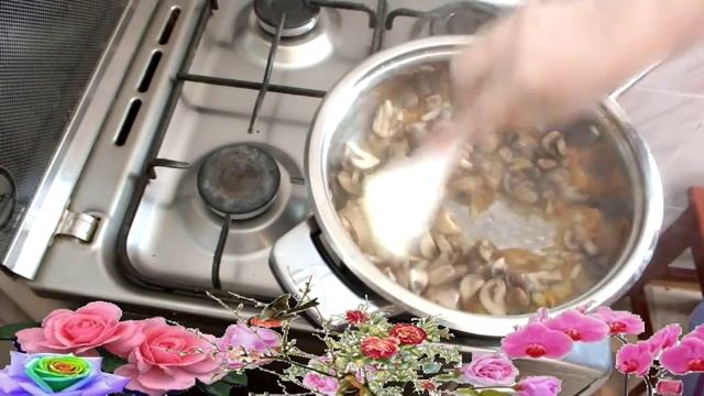 Шампиньоны с картошкой по деревенски смотреть онлайн