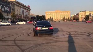 #BMW #дрифт #банки BMW 330i e46 m54b30 burnout DRIFT