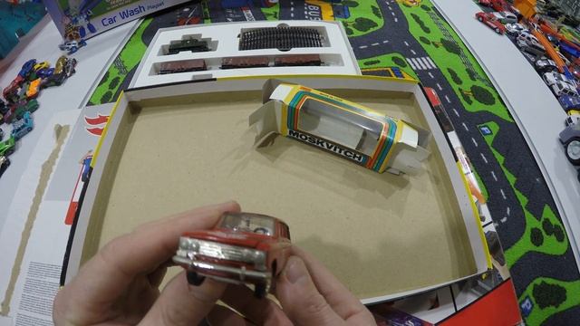 Москвич 427 сделано в СССР игрушка сувенир Машинки Пита 205 смотреть онлайн