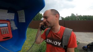 К заброшенной деревне через поля
