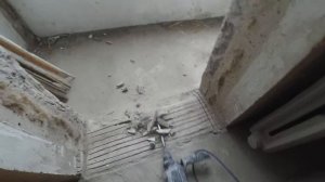 Демонтаж балконного Порога (керамзитобетон). Перфоратор Макита hr2470 и болгарка 125.