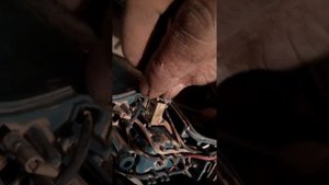 Замена щеток на двигатель перфоратора Makita