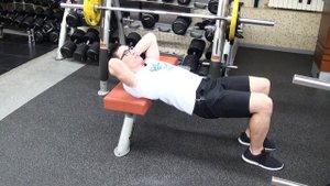 Ягодичный мост от скамьи - как делать упражнение