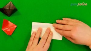 Оригами Сережки из бумаги