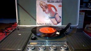 NELIDA LOBATO - Facilmente y El Play Boy