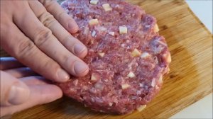 Kako se pravi Gurmanska Pljeskavica - Recept