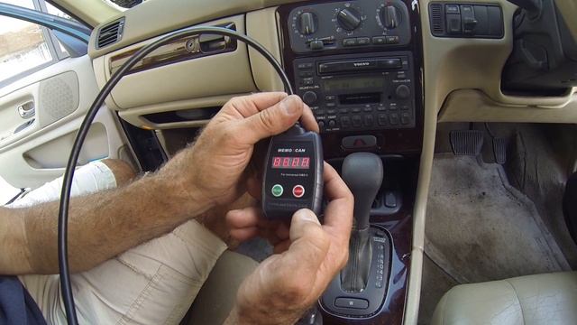 Volvo V70 replacing the brake light switch Genuine spare parts 9128577.