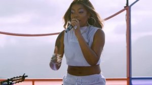 LUDMILLA - Ela Não