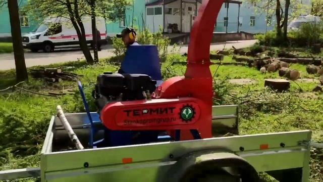Видео от клиента Утилизатор У450 "Термит" (20 л.с)