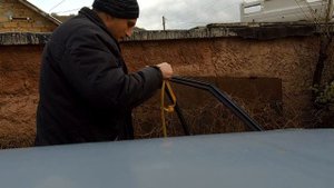 АЗЛК-2141. Борьба с протеканием салона. Замена личинки замка. Новое мясо на дверь