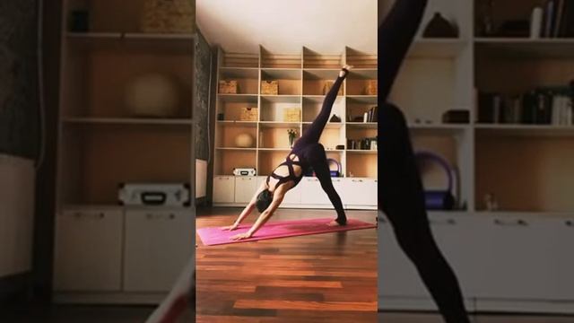 Йога 3️⃣ Асаны стоя + заминка Студия Танца Rakassa, г. Днепр, тренер Борисовская Елена