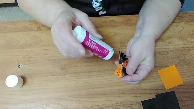 Изготовление броши из бумаги ко Дню победы своими руками #домалучше
