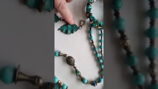 украшения для девушек , которые любят колье, сотуары и чокеры смотреть онлайн