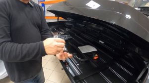 Автобокс на крышу LUX MAJOR в цвете черный глянец