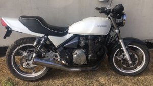 Kawasaki ZR 400 Zephyr
