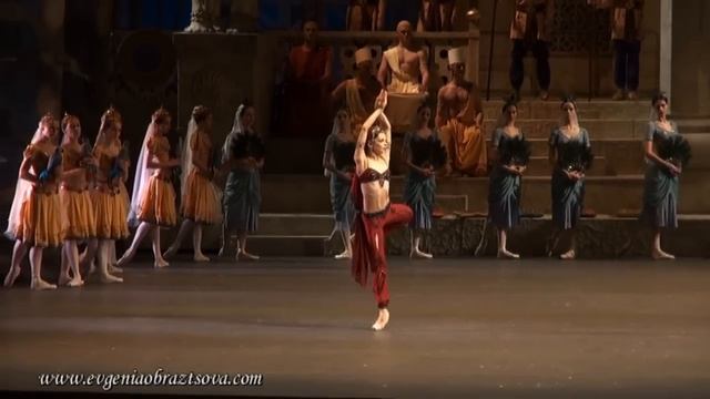Evgenia Obraztsova. La Bayadère смотреть онлайн