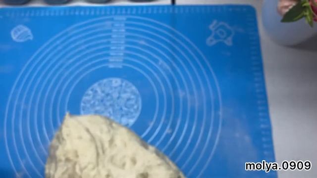 Лепешки в духовке на молоке.Быстрый рецепт.