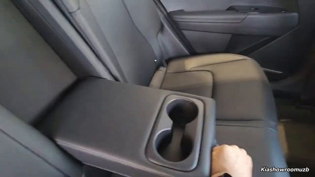 Выглядит дороже чем Sportage X-line а на самом деле стоит дешевле https://t.me/kiashowroomuzb смотреть онлайн