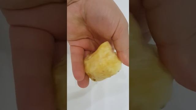 Пейзажный Янтарь Интенсивно Бело-Медового Цвета! 145 Грамм смотреть онлайн