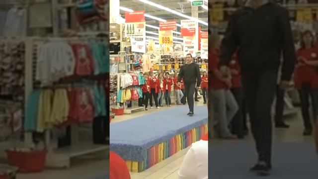 Дефиле смотреть онлайн