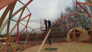 Сборка геодезического купола по бесконекторной системе 9m 3v