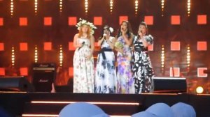 Н. Королева, А. Спиридонова, Д. Гурцкая и Зара -  "Цвiте терен" (День семьи, любви и верности)