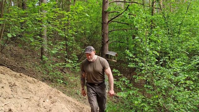 Жизнь в лесу с Диким кабаном который любит ОГОНЬ | Строю баню.