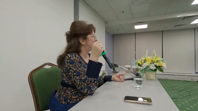 М. Елена Триандофилова "Я ещё одна, но я СЧАСТЛИВА" смотреть онлайн