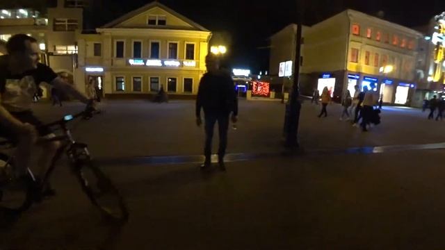Отличный Экшн-вечер на велосипеде г.Нижний Новгород Чкаловская лестница-Б.Покровская-пл.Горького 2 смотреть онлайн