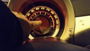 Фиат 500 поломалась приборка fiat 500