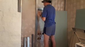 3 июля 2022 завершение водопроводной разводки и начало возведения стен ванной комнаты.