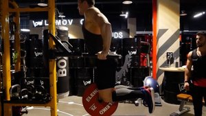 ЗАРУБА Павел Бабич VS Алексей ШРЕДДЕР / отжимания на брусьях