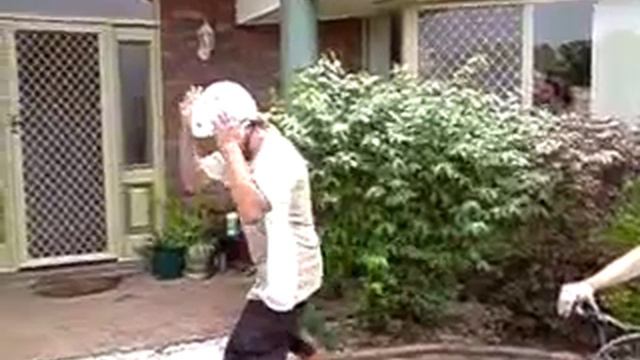 Headbutt fight смотреть онлайн