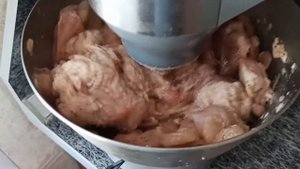 Колбаса из курицы в домашних условиях