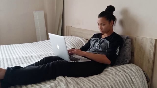 РАБОТА НА УДАЛЕНКЕ | Работаю тестером из дома 8 часов смотреть онлайн