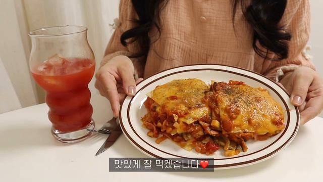 [eng]자취브이로그?| 대왕 묵은지 참치말이 도전, 포두부로 라자냐 해먹기, 장인약과 오픈런 후기?, 훈제오리 김밥, 양배추 피자, 불닭크림우동, 집밥 해먹는 자취일상