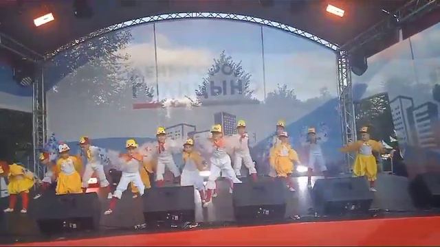 Анс. "Маленькая страна" г. Голицыно. смотреть онлайн