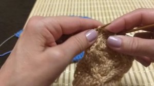 Узор рельефные ромбы. Вязание спицами.