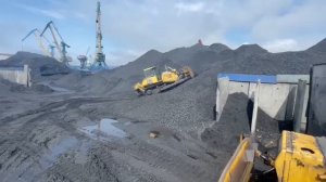 Продается бульдозер Komatsu D65EX-16 в Приморском крае.