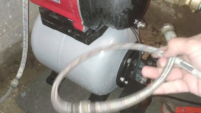 Ömlik a víz a pinyóban, házi vízmű csőtörés. Ismét odalent vagyok. - 2021-04-23 смотреть онлайн