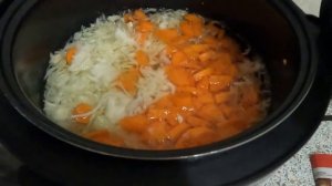 Готовила на ужин щи ?.