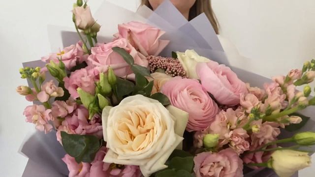 Букет цветов Варезе смотреть онлайн