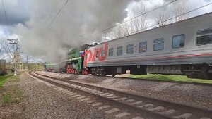 Паровозы "П36-0110 И П36-0120" с поездом победы на перегоне "Павшино- Красногорская"