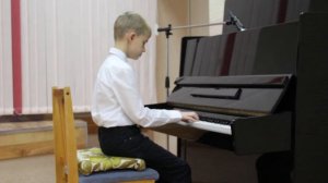 Кучияш Михаил,11 лет,М.Огинский "Менуэт"